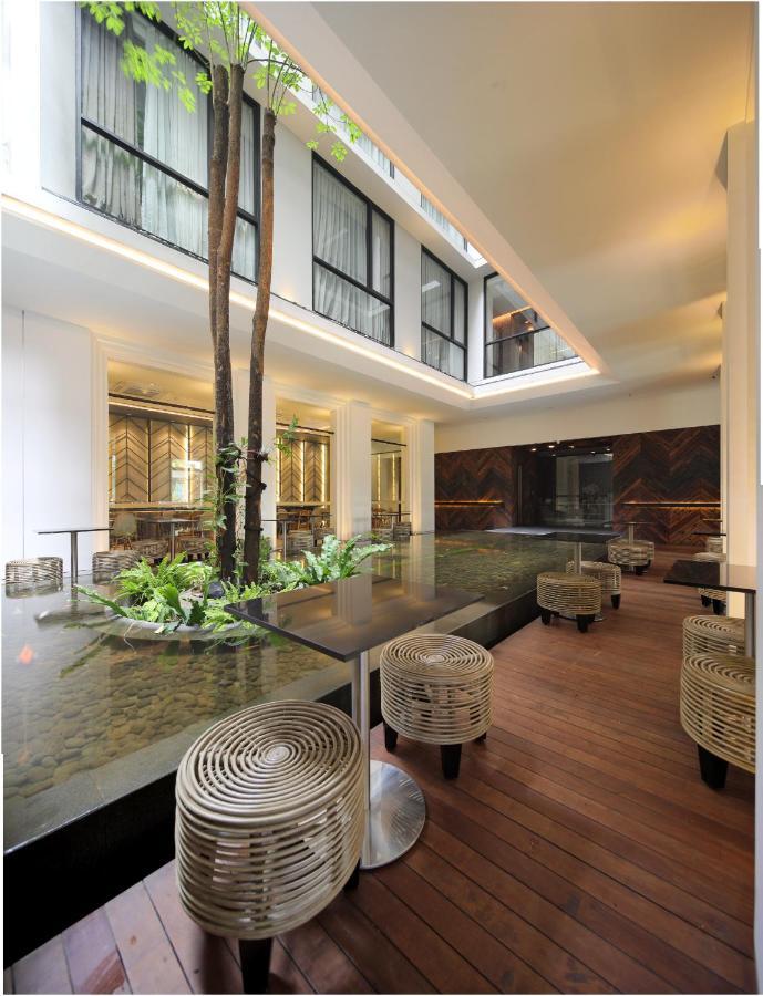 Delua Hotel Jakarta Ngoại thất bức ảnh